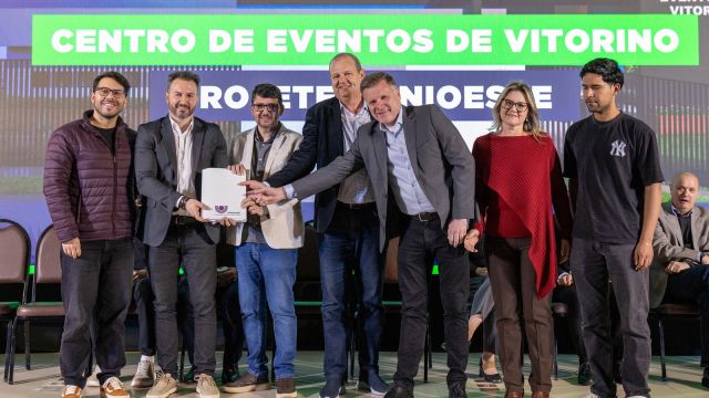 Projetek Unioeste impulsiona infraestrutura regional e entrega projeto de Centro de Eventos de Vitorino