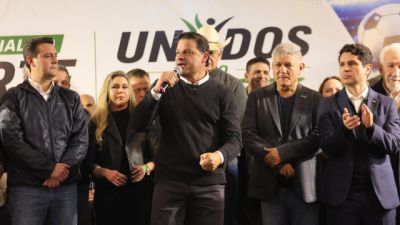Imagem referente à notícia: “Combater a corrupção não é plano de governo, é princípio do homem público”, defende Sandro Alex