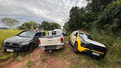 Imagem referente à notícia: Operação SulMaSSP: PM recupera caminhonete roubada em Maringá após perseguição no Noroeste do Paraná