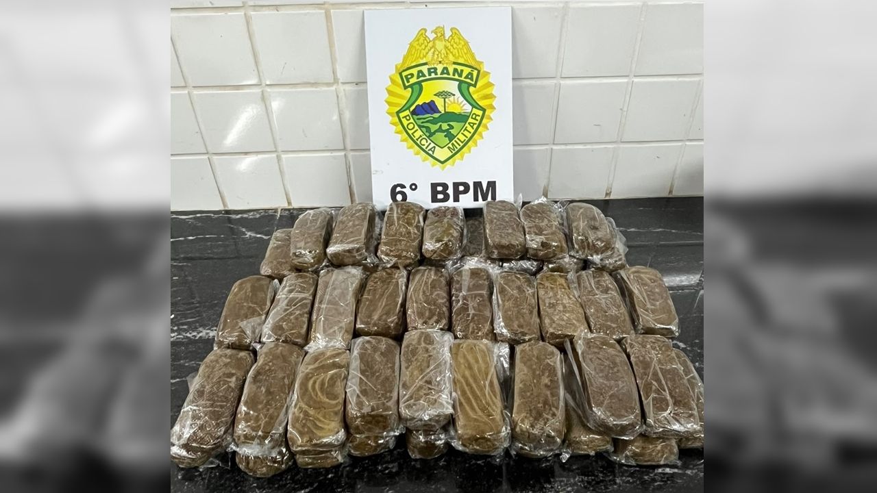Choque apreende mais de 6 quilos de haxixe marroquino escondidos em banheiro de ônibus na Rodoviária de Cascavel