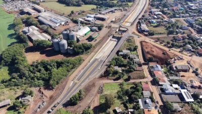 Imagem referente à notícia: EPR Iguaçu libera tráfego nas alças de acesso em Santa Lúcia