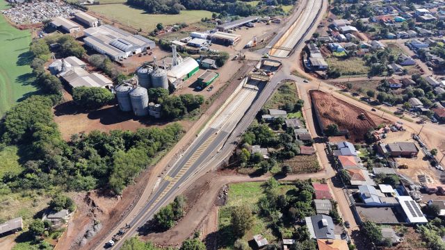 EPR Iguaçu libera tráfego nas alças de acesso em Santa Lúcia
