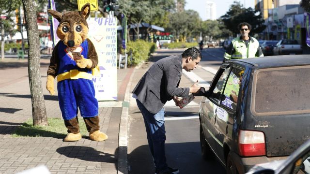 Blitz educativa marca Semana de Prevenção às Drogas em Cascavel