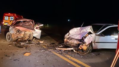 Imagem referente a notícia: Colisão frontal na BR-158 deixa dois feridos graves e dois leves em Laranjeiras do Sul