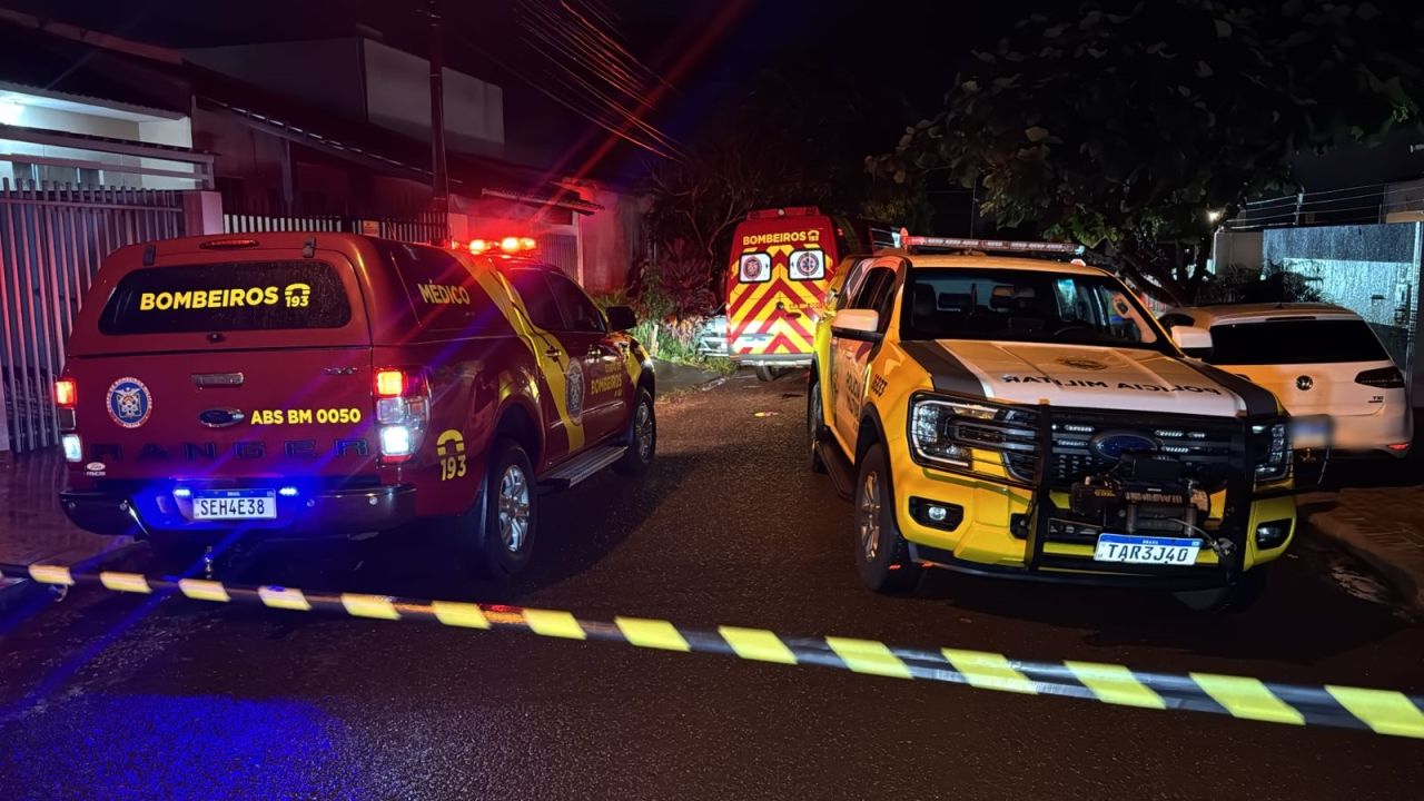 Policial civil é morto a tiros após discussão com advogado em frente de residência no bairro Brasmadeira, em Cascavel