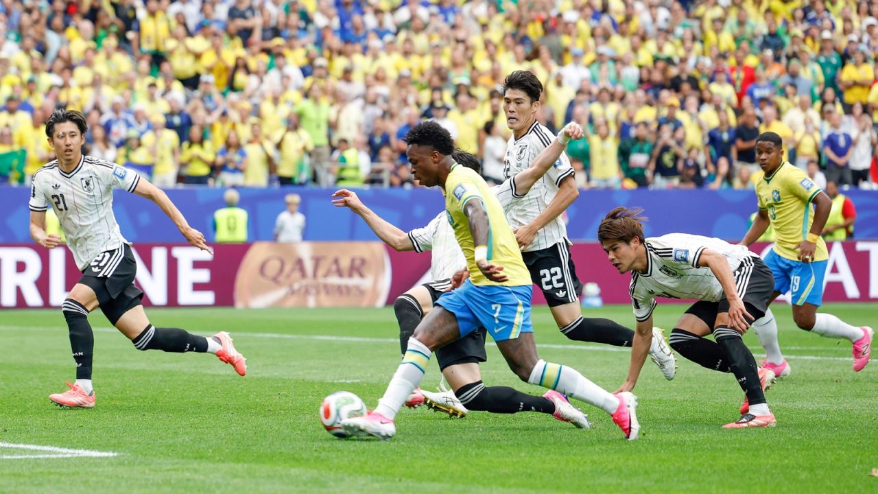 Brasil vence Japão nos acréscimos e mantém vivo o sonho do hexa na Copa do Mundo de 2026