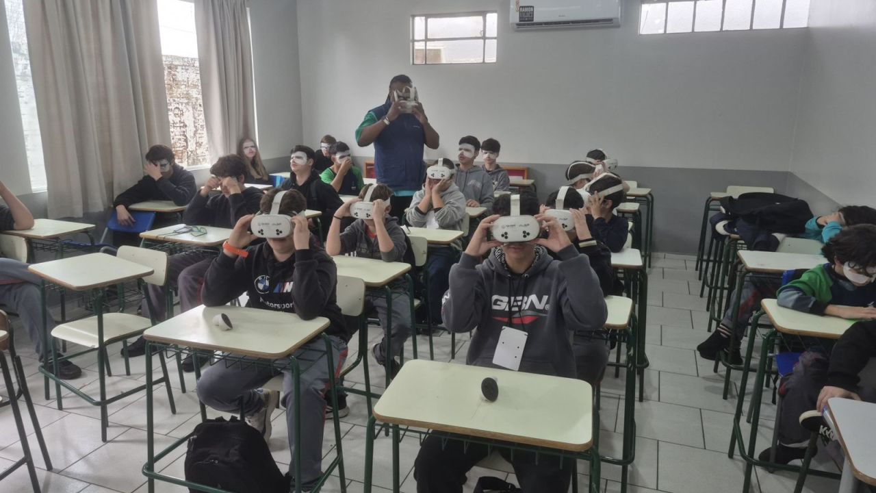 Projeto Iguapé leva educação ambiental a mais de mil estudantes da região