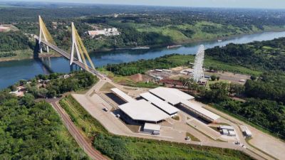 Imagem referente à notícia: Alfândega da Receita Federal em Foz do Iguaçu avança na preparação para ampliar operações na Ponte da Integração