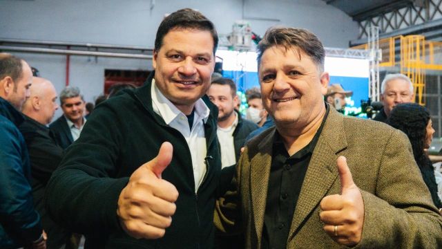“Conheço os 399 municípios do Paraná e tenho trabalho a mostrar em cada um deles”, defende Sandro Alex