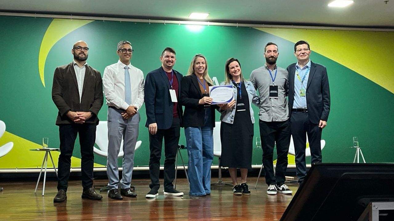 Vigilância Sanitária de Cascavel recebe certificado nacional em Gestão de Qualidade