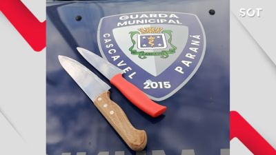 Imagem referente à notícia: Homem é preso após invadir casa da esposa e ameaçá-la com faca no Bairro Brasília em Cascavel