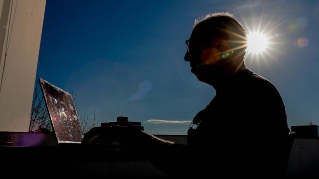 Conectividade cresce no Paraná e 95,5% dos domicílios têm acesso à Internet