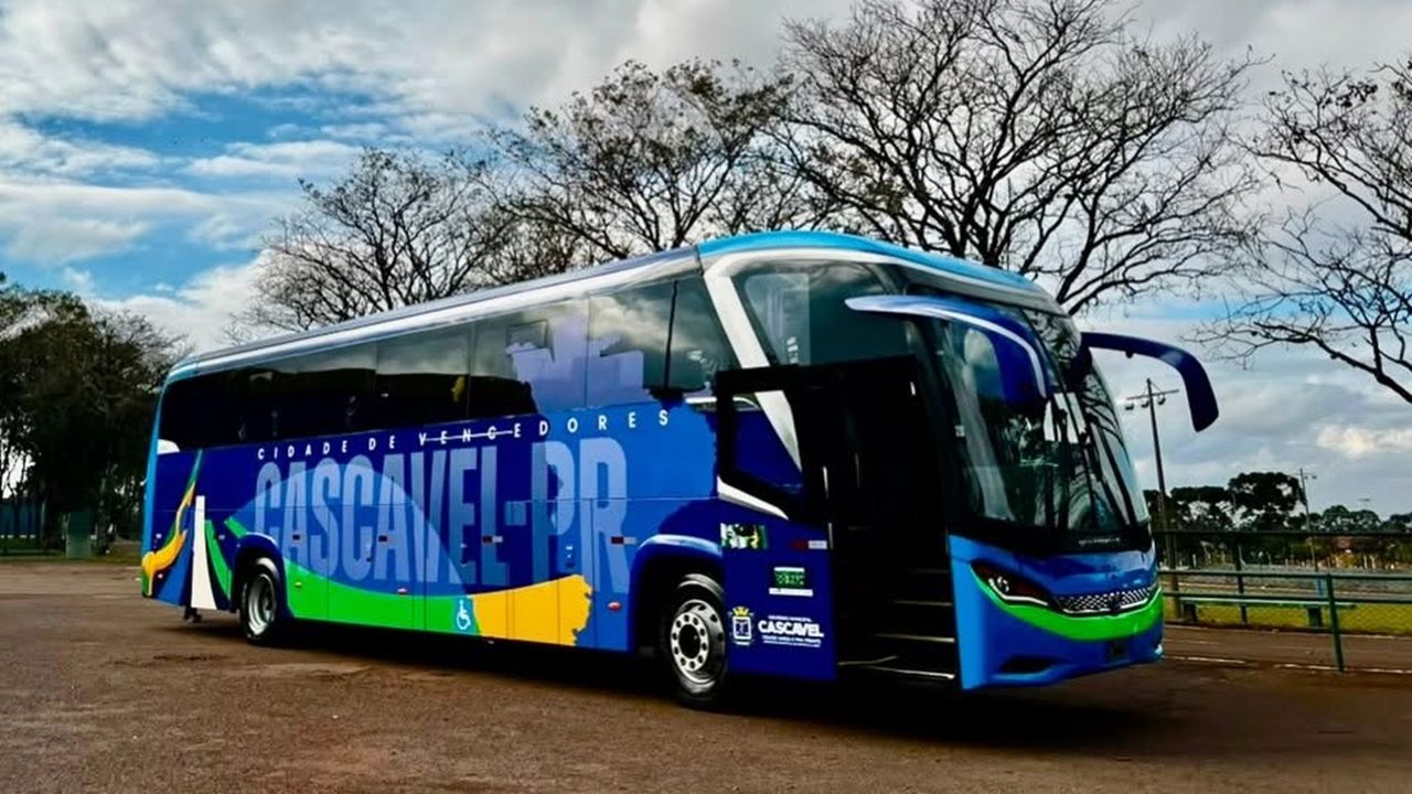 Cascavel recebe dois novos ônibus para transporte de atletas e paratletas com mais conforto e acessibilidade