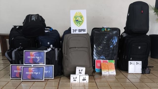 Operação OMNIS apreende mercadorias estrangeiras transportadas em ônibus na BR-369, em Corbélia