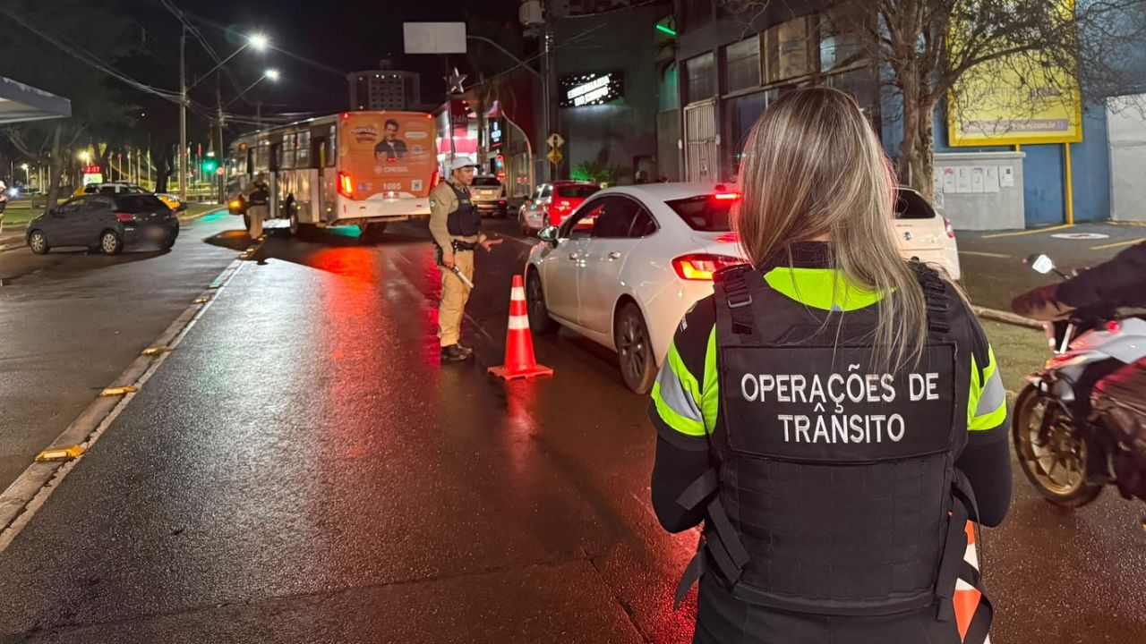 Operação Lei Seca flagra 10 motoristas alcoolizados e registra 61 autuações em Cascavel