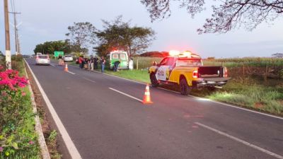 Imagem referente à notícia: Ciclista morre após perder o equilíbrio e ser atropelado por utilitário na PR-340