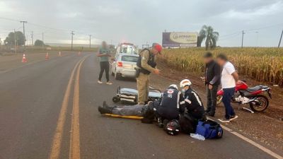 Imagem referente à notícia: Motociclista fica ferido após colisão traseira com carro na PR-239 entre Assis Chateaubriand e Toledo