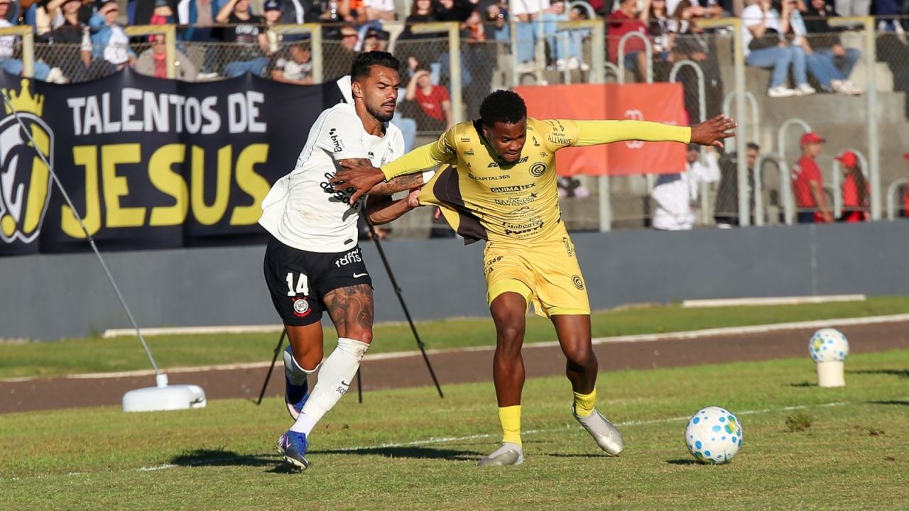 FC Cascavel arranca empate do Corinthians diante de mais de 20 mil torcedores em amistoso histórico