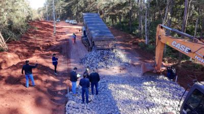 Imagem referente à notícia: Prefeitura de Cascavel avança com obras em São João do Oeste e na ligação com Corbélia
