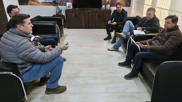 Binário, novas tecnologias e desafios do trânsito são temas de reunião com Transitar
