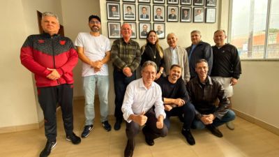 Imagem referente à notícia: Feijoada do Sincovel reúne classe contábil, homenageia ex-presidentes e inaugura melhorias na sede