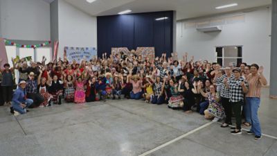 Imagem referente à notícia: Arraiá dos Clubes reúne mães de Itaipulândia em tarde de integração, cultura e confraternização