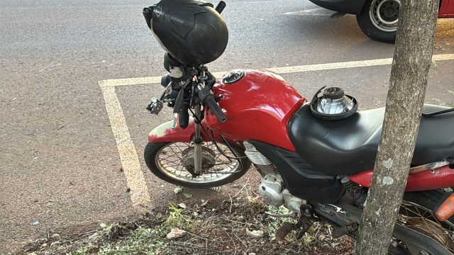 Motociclista fica ferido em colisão com Corsa no Bairro Cascavel Velho