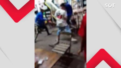 Imagem referente à notícia: Vídeo registra espancamento brutal de jovem em conveniência de Cascavel; vítima é internada em estado grave