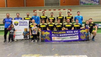 Imagem referente à notícia: Corbélia vence duelo emocionante pela Chave Ouro de Handebol e mantém viva a luta por vaga na fase final