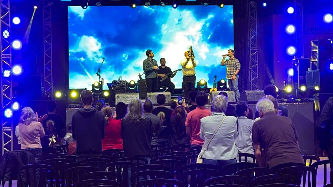 Imagem referente a notícia: Desperta Corbélia reúne centenas de pessoas e encerra primeira edição com celebrações de fé e música