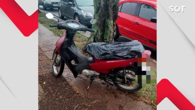 Imagem referente à notícia: Homem furta motoneta, se envolve em acidente e acaba preso após tentar fugir de ônibus em Cascavel