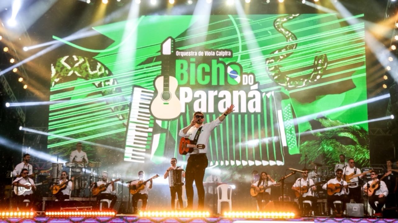 Orquestra de Viola Caipira Bicho do Paraná encerra em grande estilo o 36º Festival de Música de Cascavel