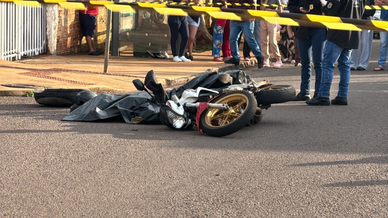 Homem é executado a tiros em ataque de motocicleta no Parque dos Ipês, em Cascavel