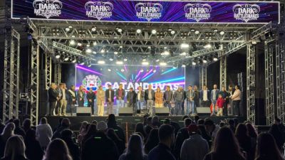 Imagem referente a notícia: ExpoCatanduvas reúne 15 mil pessoas e celebra os 66 anos de Catanduvas com três dias de festa