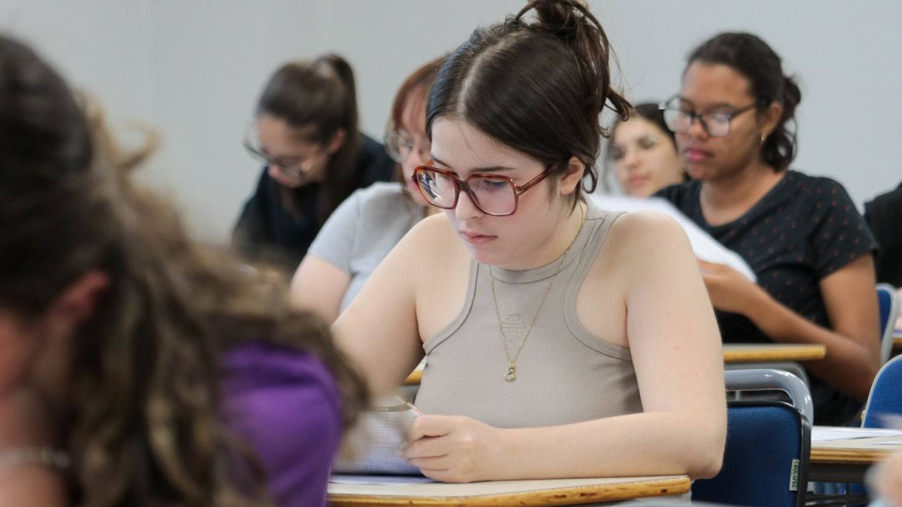 Vestibular Unioeste 2027: cursos de graduação oferecem formação prática e conectada às demandas da atualidade
