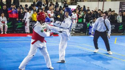 Imagem referente à notícia: Cascavel conquista pentacampeonato geral e encerra 6º Paraná Combate com mais de 4 mil atletas