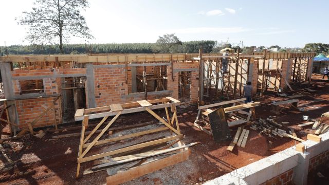 Obra do novo Cmei de Juvinópolis avança na área rural de Cascavel