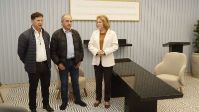 Imagem referente à notícia: Acesc entrega Capela B revitalizada e inicia projeto de modernização dos espaços de velório em Cascavel