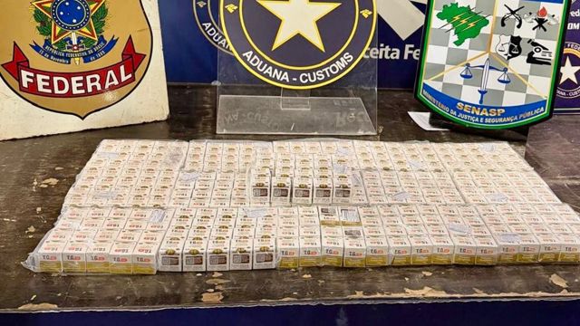 Receita Federal apreende 1.280 ampolas de medicamentos emagrecedores escondidas em bagagem na Ponte da Amizade