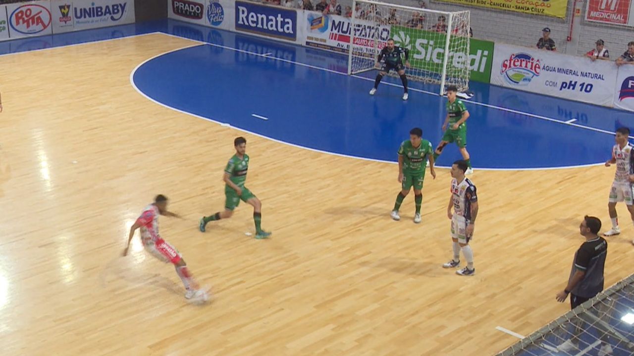 Cascavel Futsal vence o Marreco em jogo emocionante e segue firme na briga pelo topo da Série Ouro