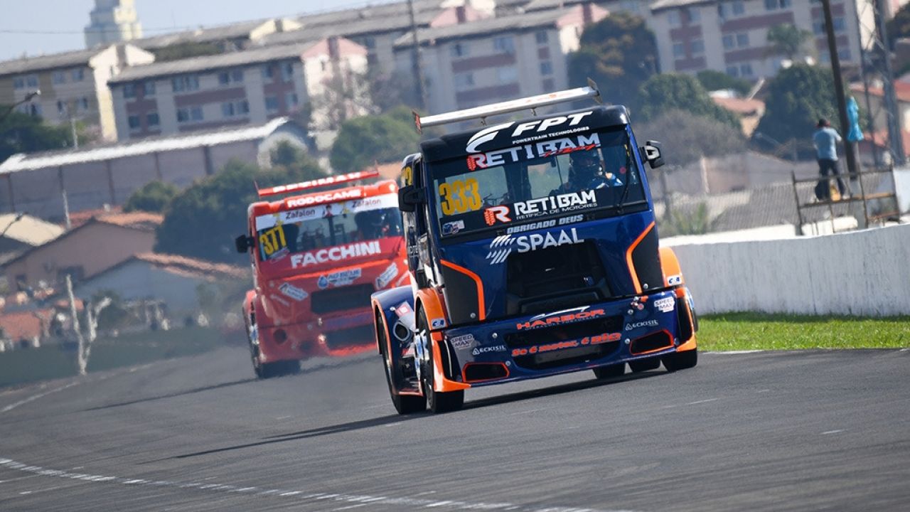 Em fim de semana perfeito, Douglas Torres vence de ponta a ponta a F-Truck em Londrina