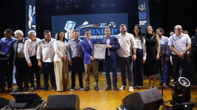 Final do 21º FERMOP premia artistas de 11 municípios e celebra talentos da região Oeste