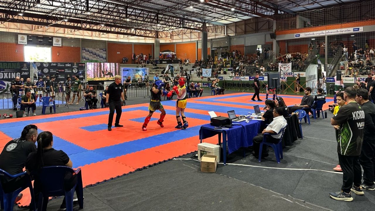 Copa Paraná de Kickboxing movimenta economia de Corbélia e atletas da casa conquistam seis medalhas