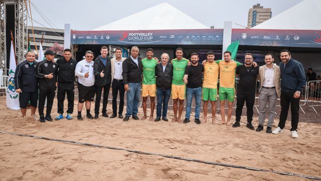 Cascavel recebe maior torneio de futevôlei do mundo com atletas de 16 países e entrada gratuita