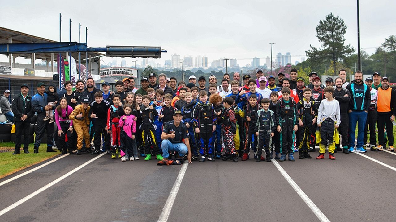Metropolitano de Kart de Cascavel encerra temporada com 80 pilotos