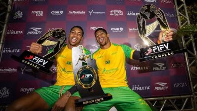 Dupla brasileira vence final verde e amarela e conquista Circuito Mundial de Futevôlei em Cascavel