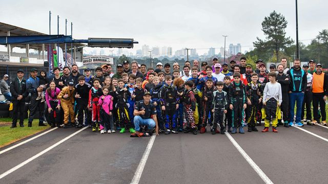 Metropolitano de Kart de Cascavel encerra temporada com 80 pilotos