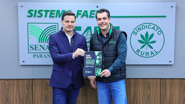 Sistema FAEP entrega propostas do agro a candidato ao governo estadual Sandro Alex