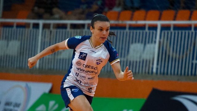 Stein Cascavel supera Telêmaco Borba e chega à sexta vitória consecutiva