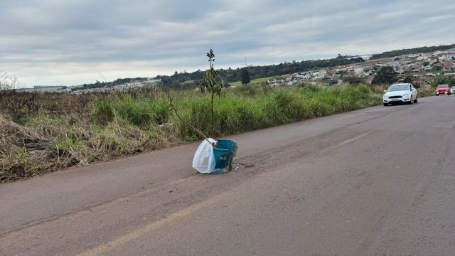 Buracos de grande proporção preocupam motoristas e dificultam trânsito na região Norte de Cascavel